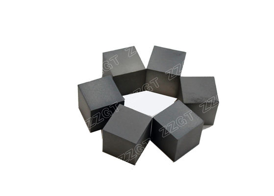 正方形の形のHIPによって焼結させる炭化タングステンの立方体の耐久性