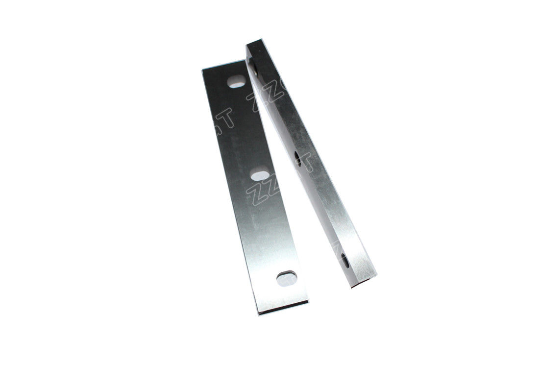YG15 ISOは炭化タングステンの摩耗ストリップのシュレッダーによって修理されるナイフの挿入物を証明します